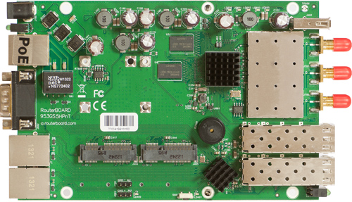 RB953GS-5HnT-RP Mikrotik RouterBOARD 953G with 720MHz Atheros Scorpion CPU, 128MB RAM, 3 10/100/1000 ethernet ports, a triple chain 802.11a/n radio, RouterOS L5 - New!