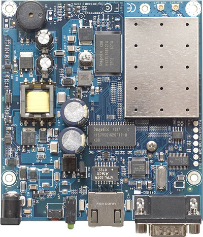 RB/CRD RBCRD Mikrotik RouterBOARD Crossroads with 184MHz MIPS CPU, 32MB RAM, one LAN, integrated high power 2.4Ghz wireless